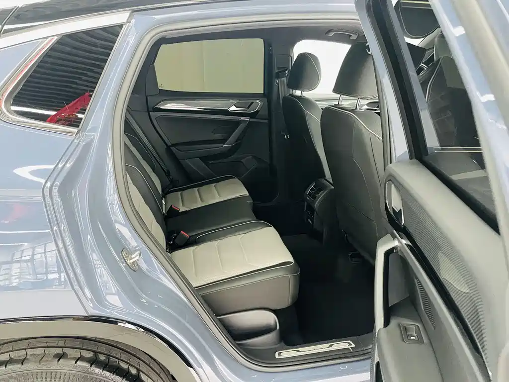 Volkswagen X — миниатюра 15