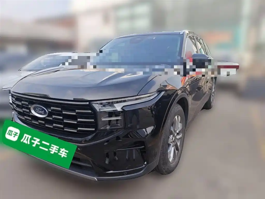 Ford Edge 2023 L 2.0T EcoBoost мест Luxury