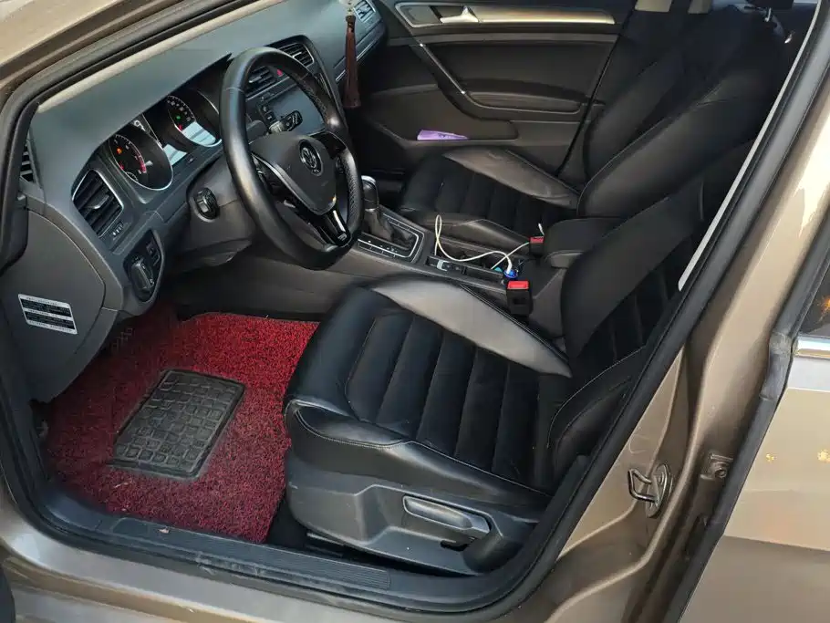 Volkswagen Golf — миниатюра 8