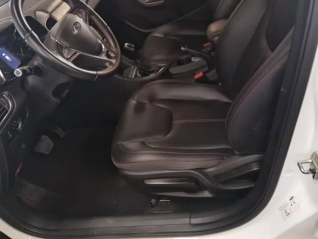 Chery Arrizo 5 — миниатюра 15