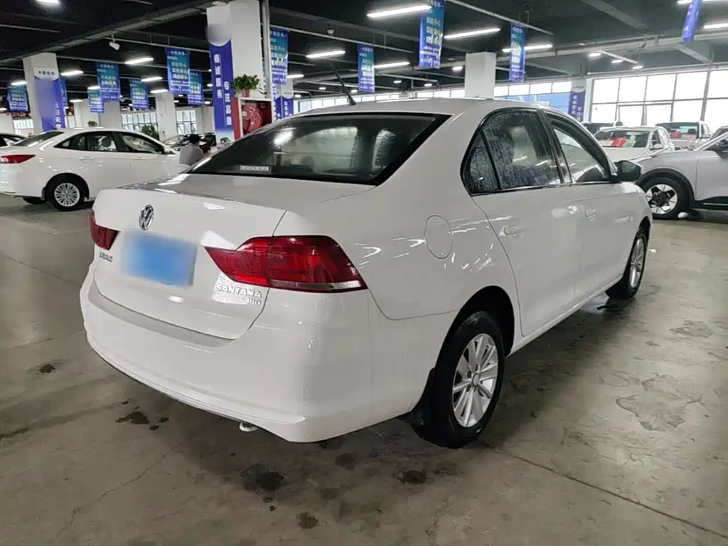 Volkswagen Santana — миниатюра 7