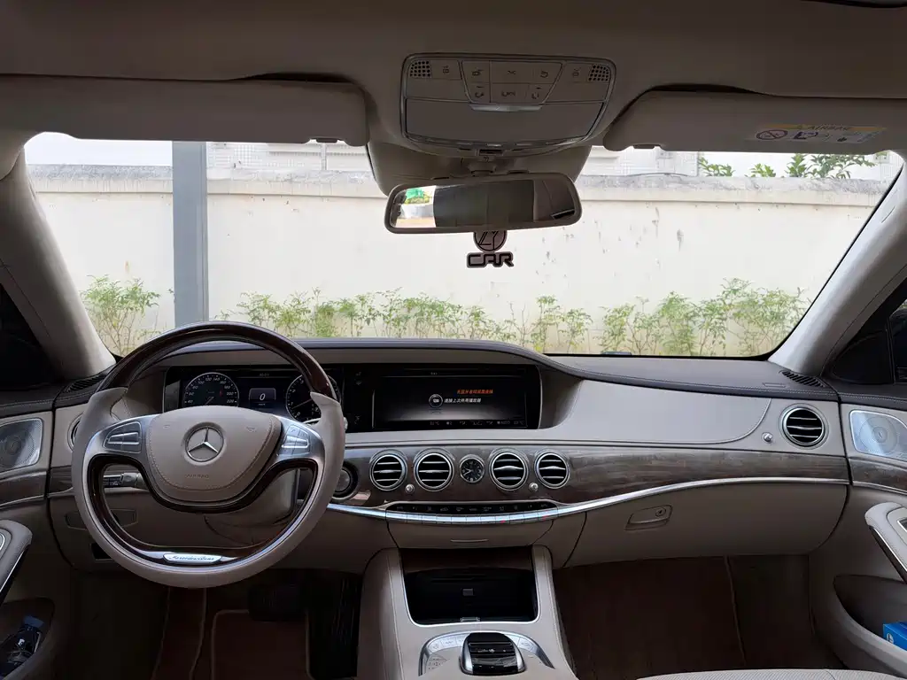 Mercedes-Benz S-Class — миниатюра 18