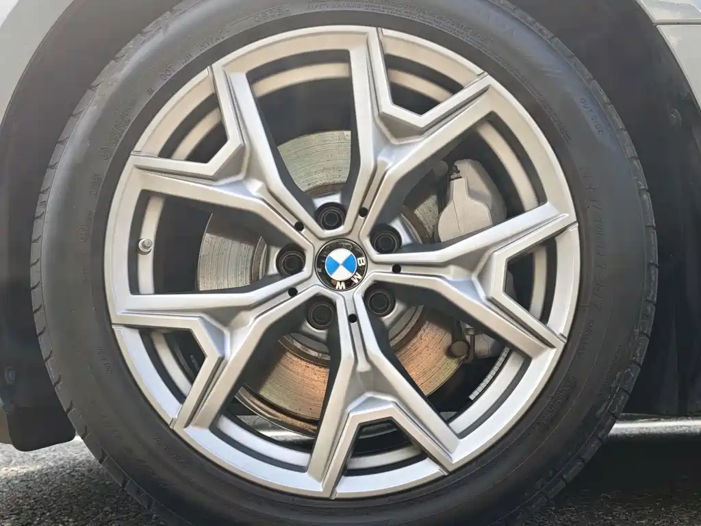 BMW i3 — миниатюра 17