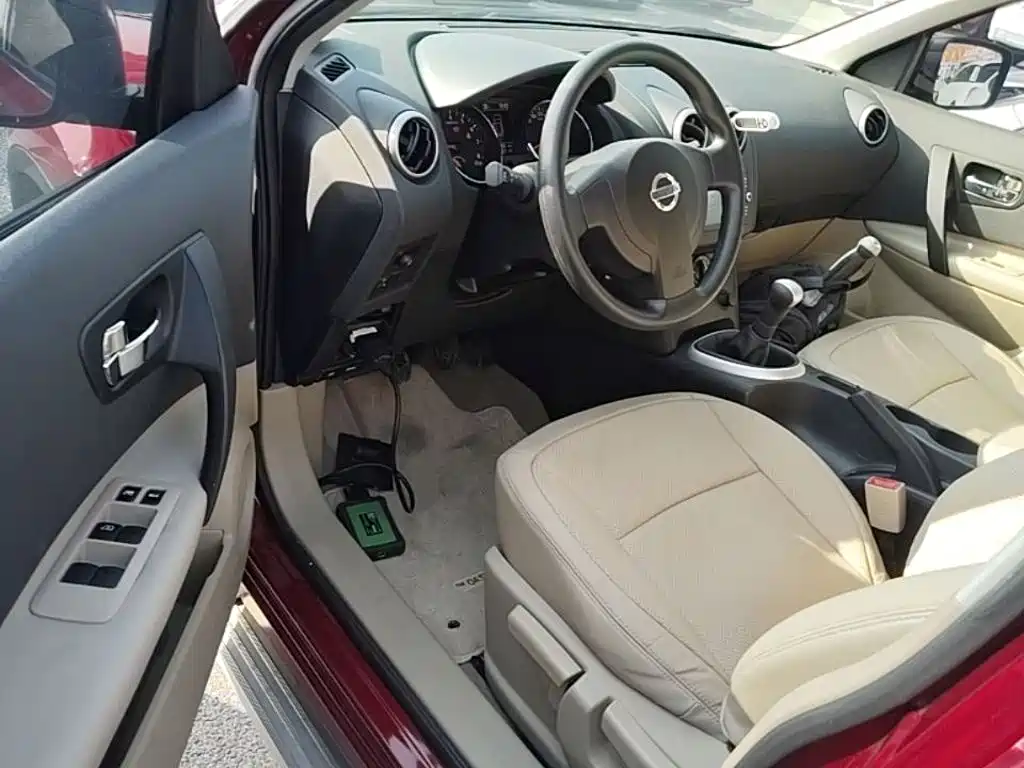 Nissan Qashqai — миниатюра 16