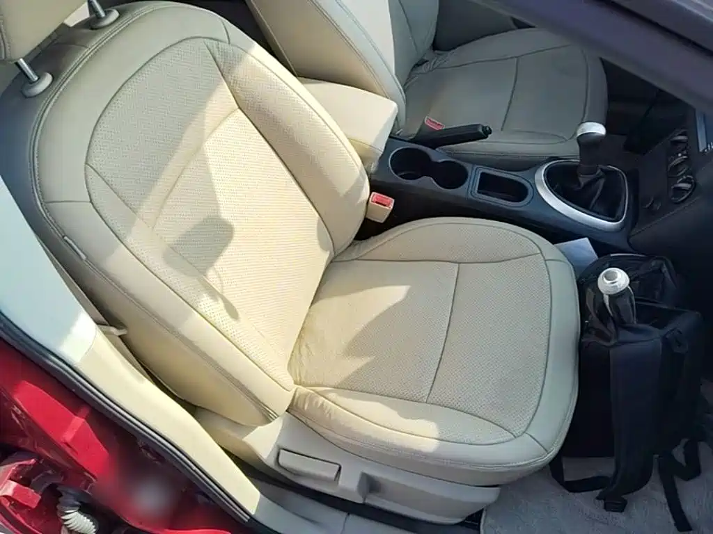 Nissan Qashqai — миниатюра 25