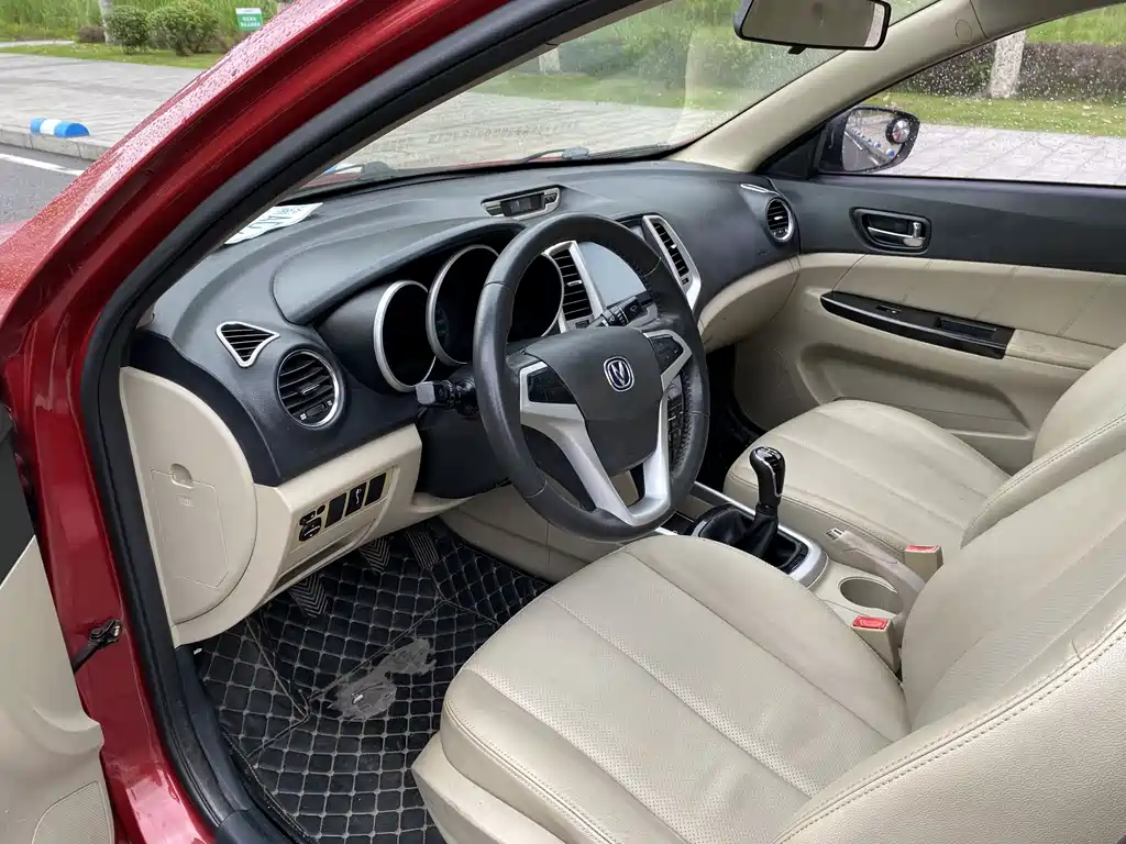 Changan Eado 2014 1.6L MT Luxury