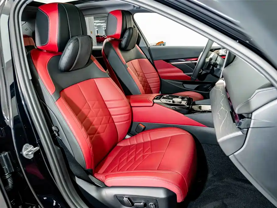 BMW 5 Series — миниатюра 21