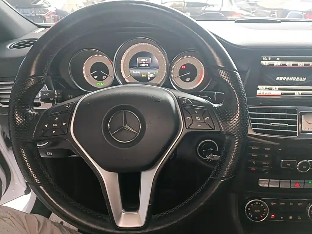 Mercedes-Benz CLS — миниатюра 11