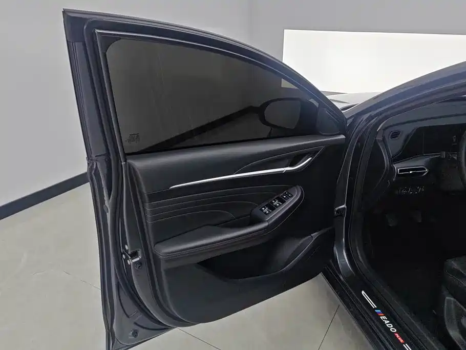 Changan Eado — миниатюра 7