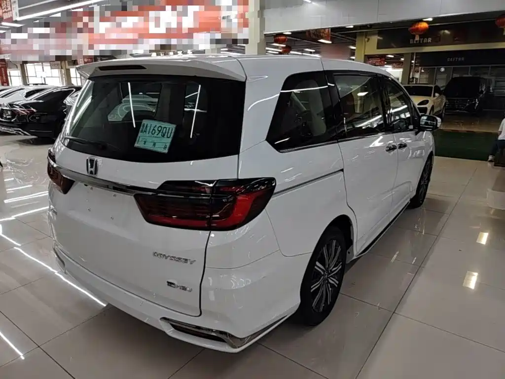 Honda Odyssey — миниатюра 7
