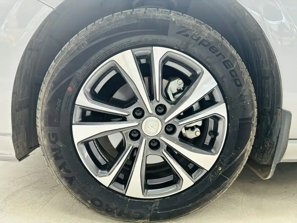 Changan Eado — миниатюра 14