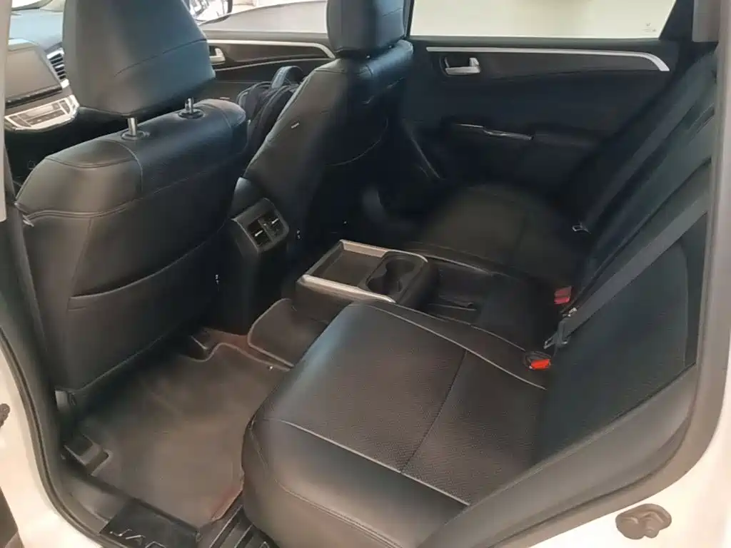 Honda Jade — миниатюра 17