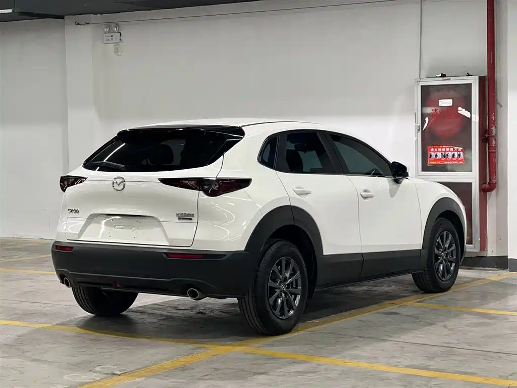 MAZDA CX 30