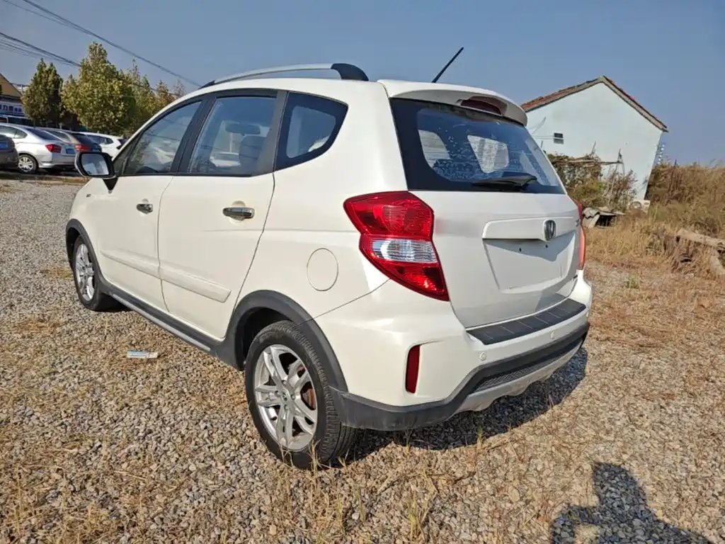 Changan CX20 — миниатюра 5