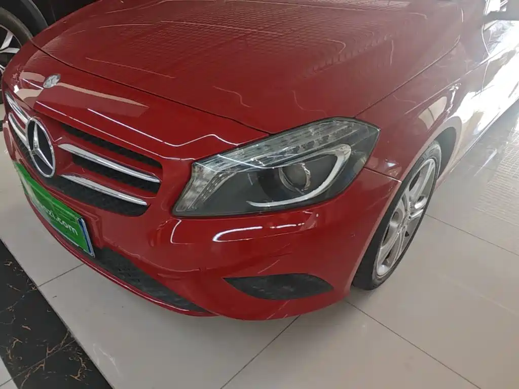 Mercedes-Benz A-Class (Import) — миниатюра 24
