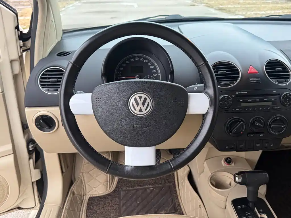 Volkswagen Beetle — миниатюра 17