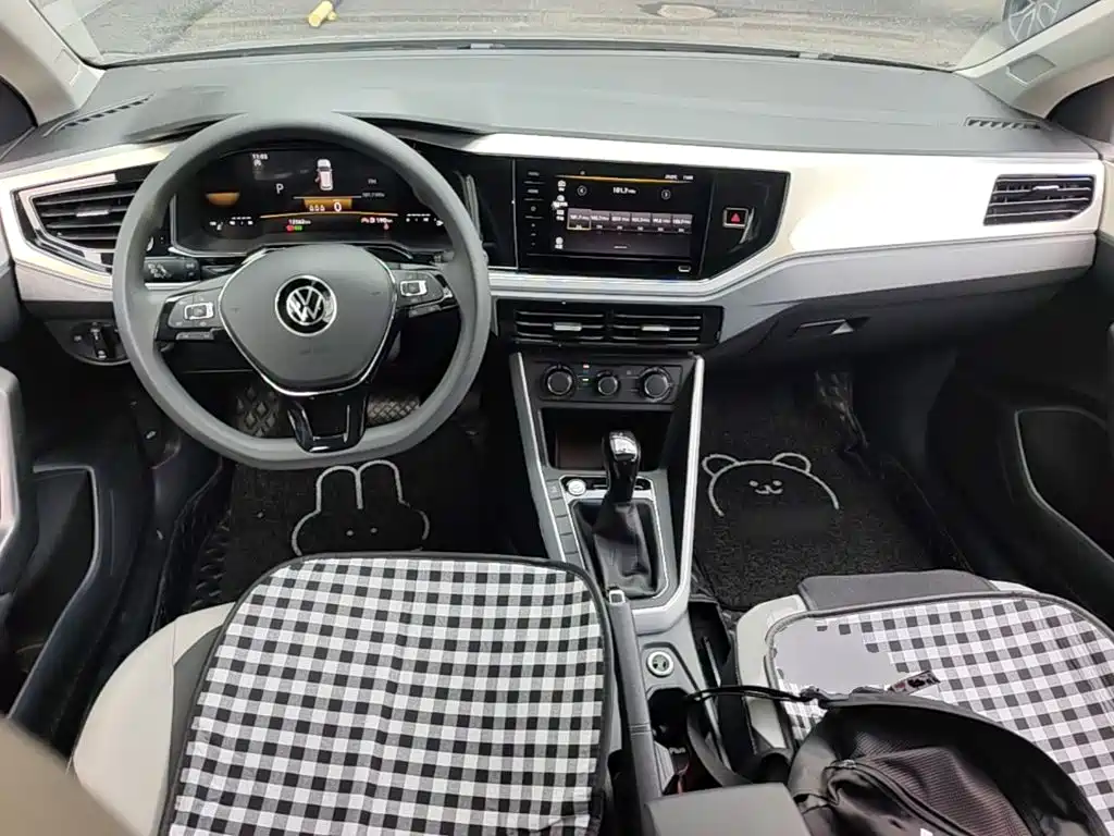 Volkswagen Polo — миниатюра 14