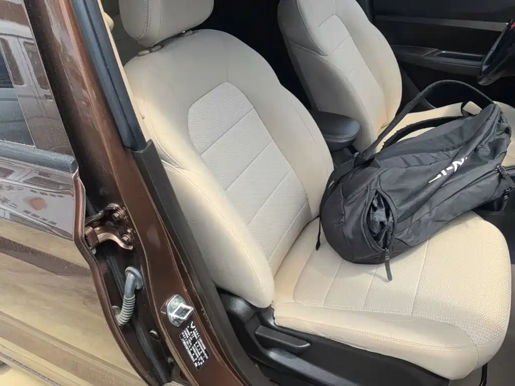 Wuling Hongguang — миниатюра 25
