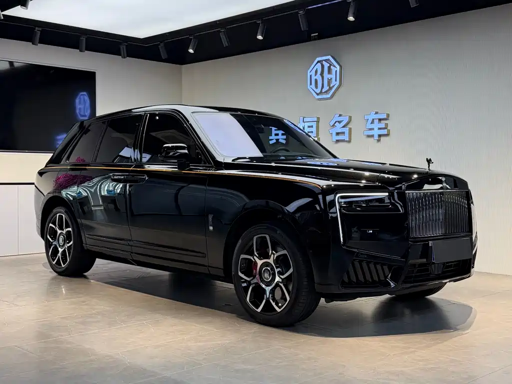 Rolls-Royce Cullinan 2025 Black Badge
