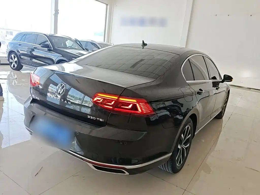 Volkswagen Magotan 2020 330TSI DSG Lead