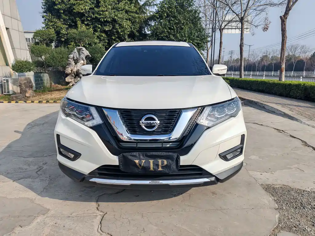 NISSAN QIJUN