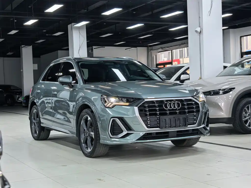 Audi Q3 2022 35 TFSI Fashion