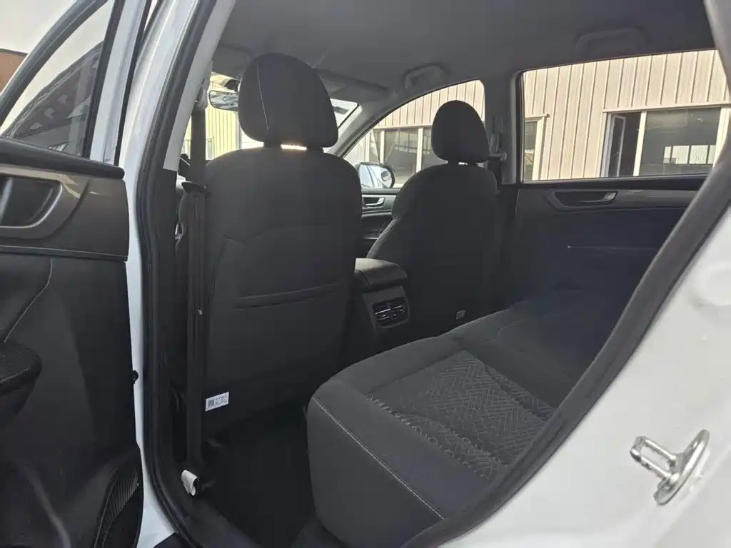 Haval M6 — миниатюра 7
