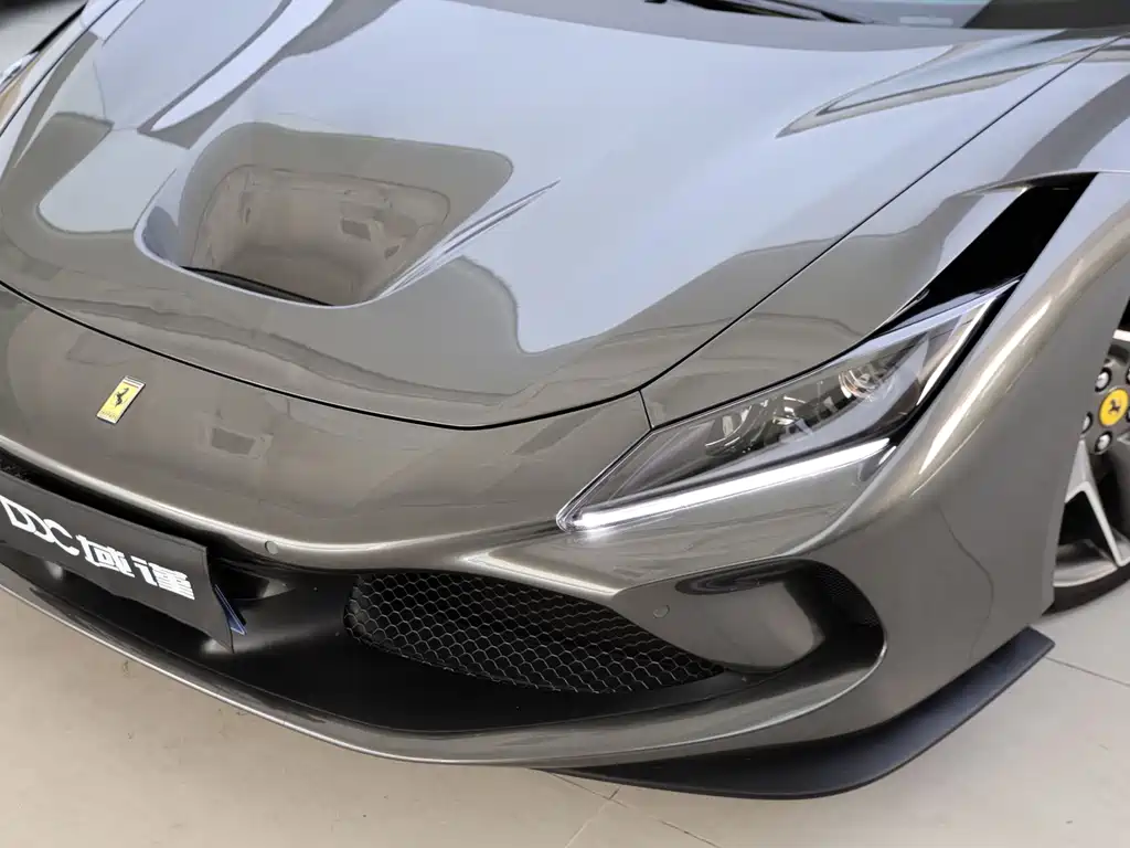 Ferrari F8 — миниатюра 7