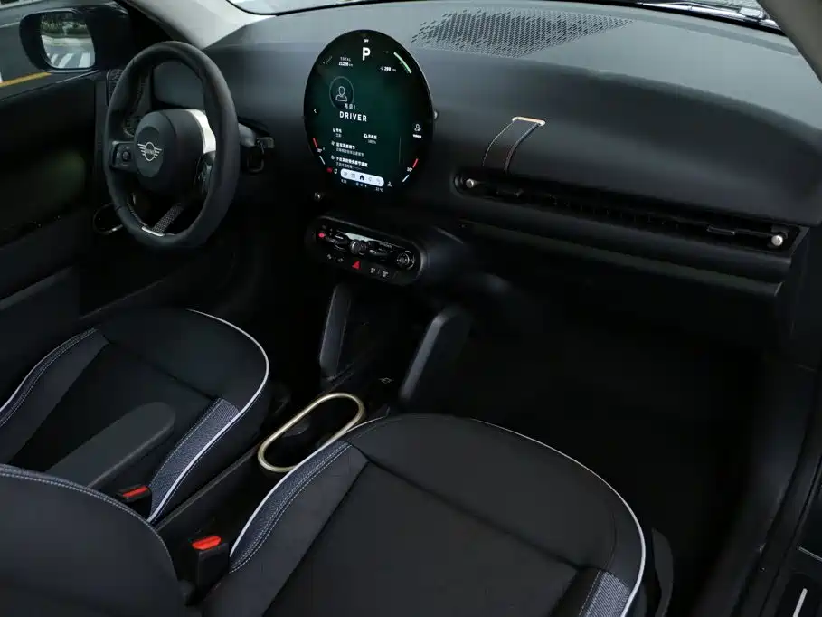 MINI MINI COOPER EV — миниатюра 17