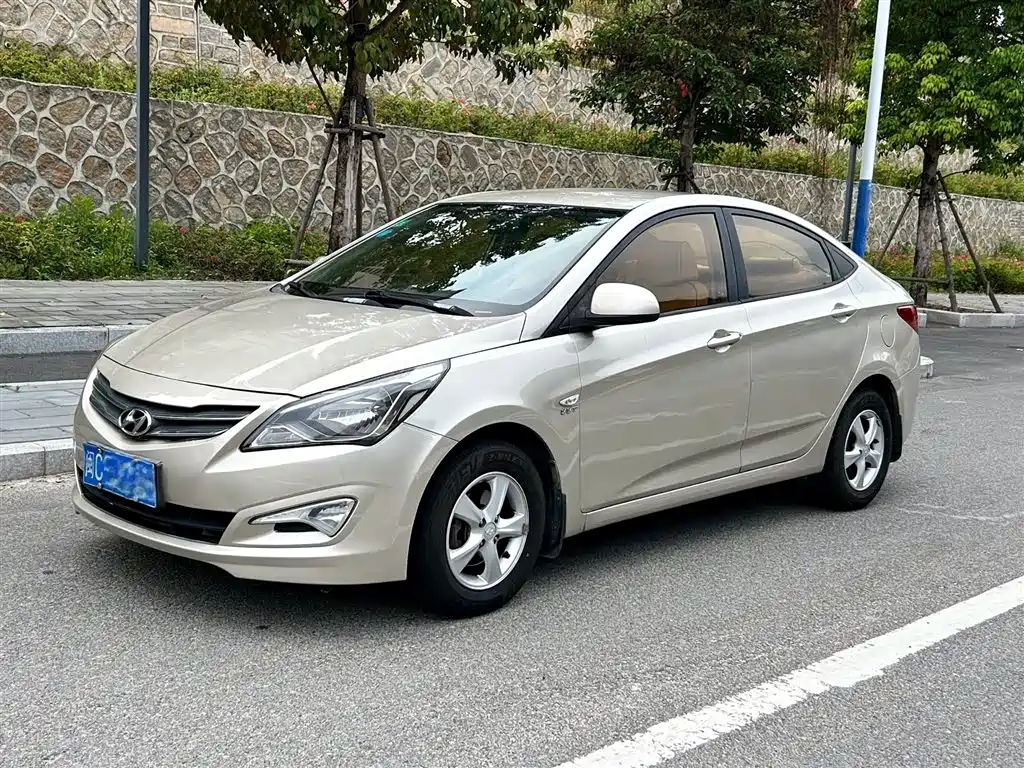 Hyundai Verna 2014