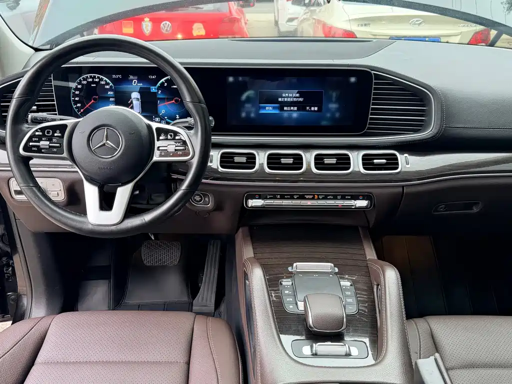 Mercedes-Benz GLE (Import) — миниатюра 10