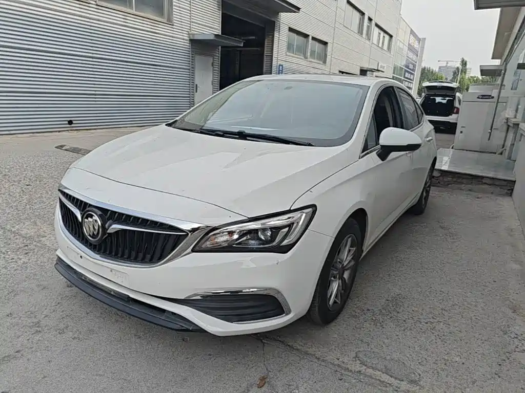 Buick Verano — миниатюра 2