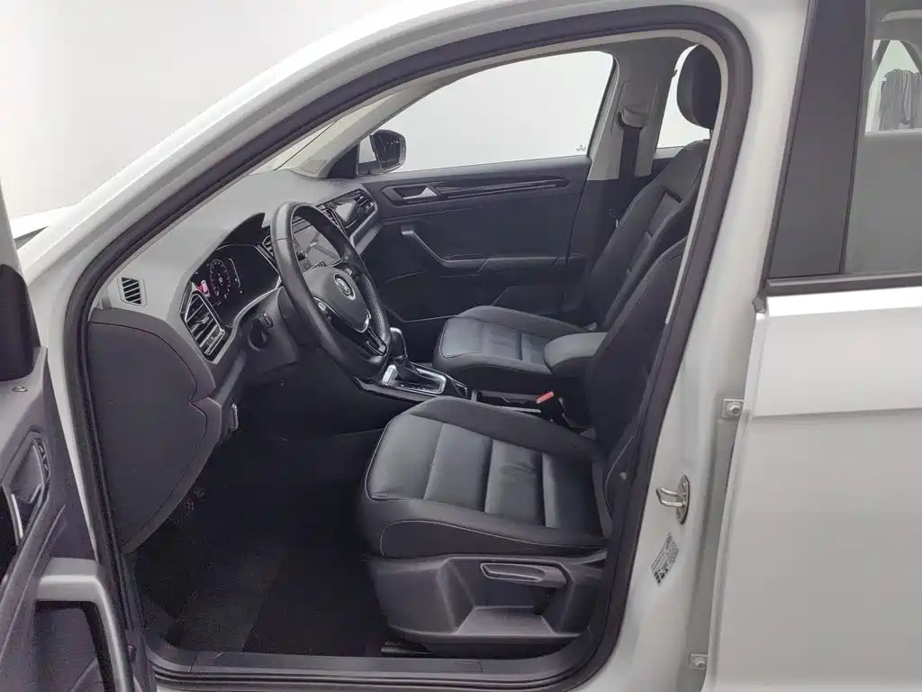 Volkswagen T-Roc 2020 280TSI DSG Comfort