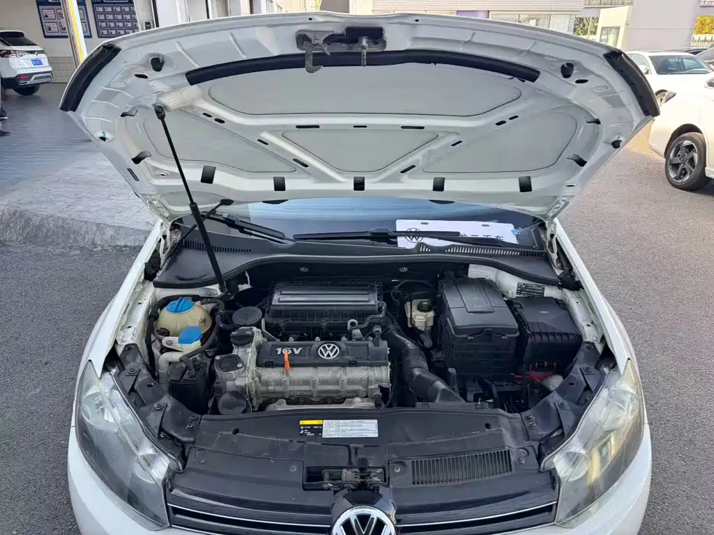 Volkswagen Golf — миниатюра 9