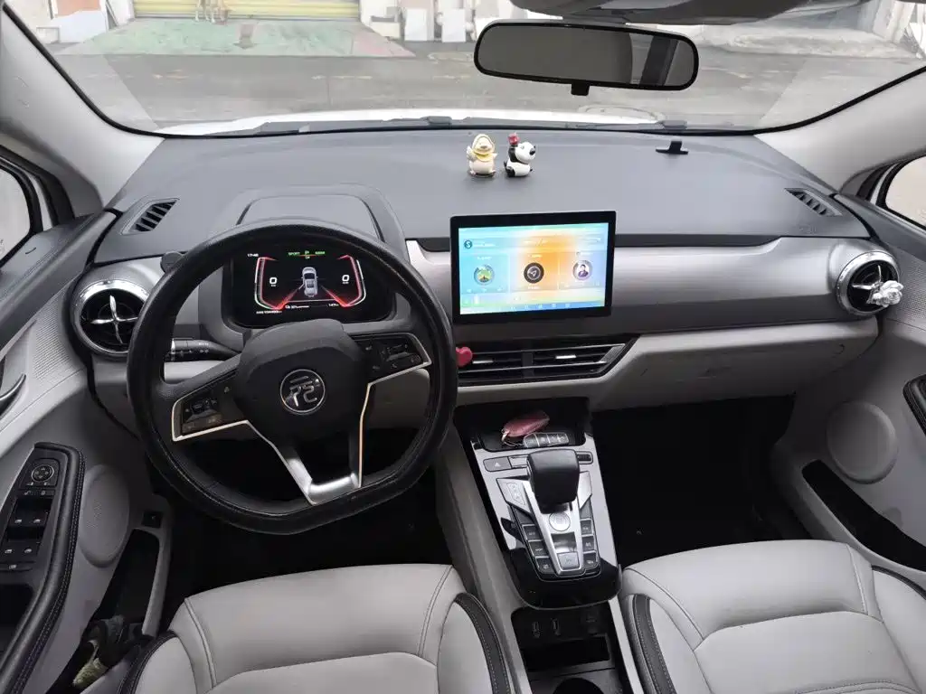 BYD Yuan Pro — миниатюра 5