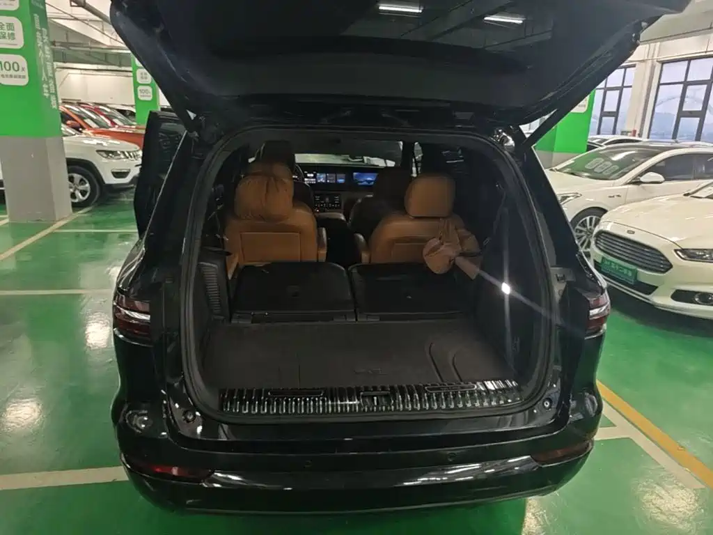 Li Auto Li ONE — миниатюра 21