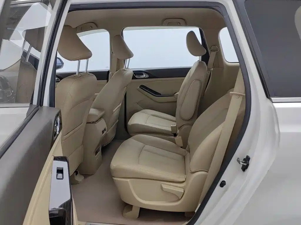 Baojun 730 — миниатюра 15