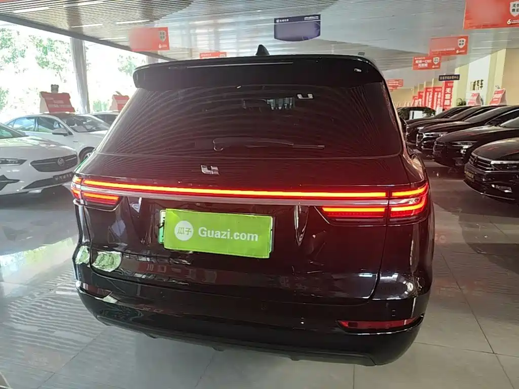 Li Auto Li ONE — миниатюра 6