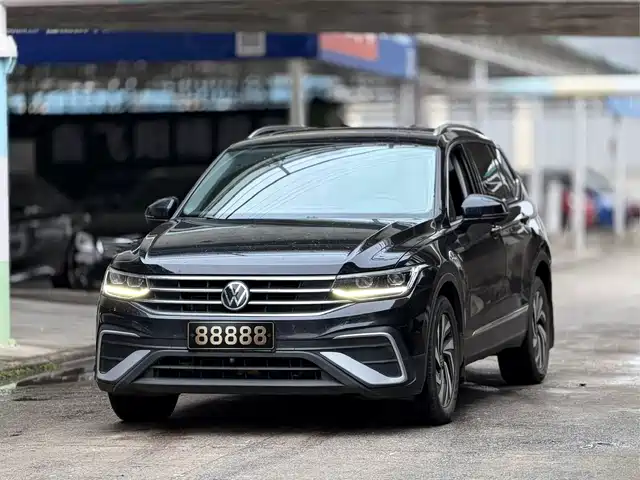 Volkswagen Tiguan L