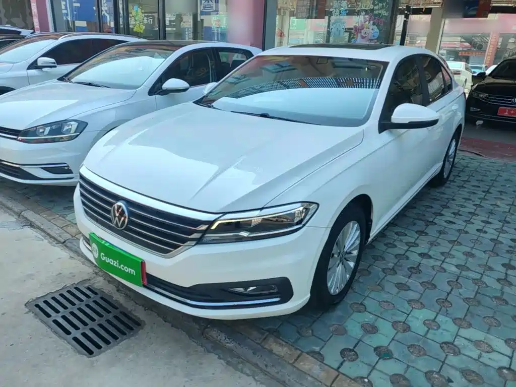 Volkswagen Lavida — миниатюра 2