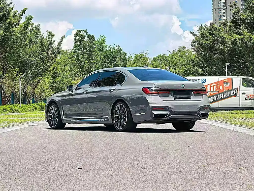 BMW 7 Series 7 2019 740Li Lead M Sport