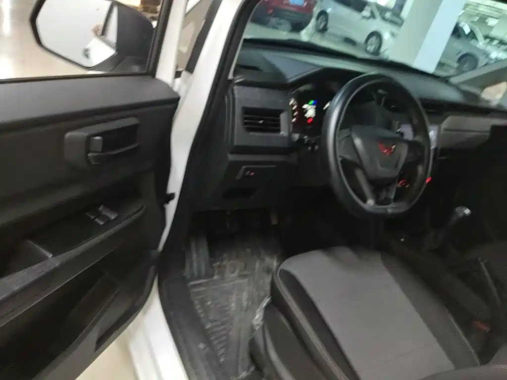 Wuling Hongguang PLUS — миниатюра 16