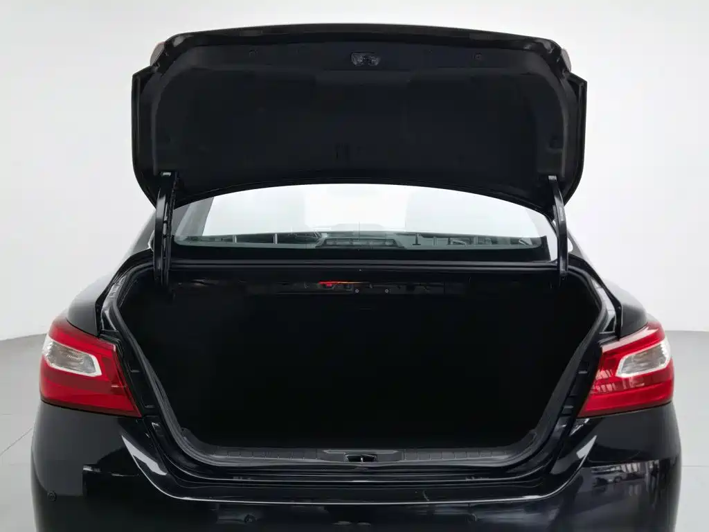 Nissan Teana — миниатюра 16