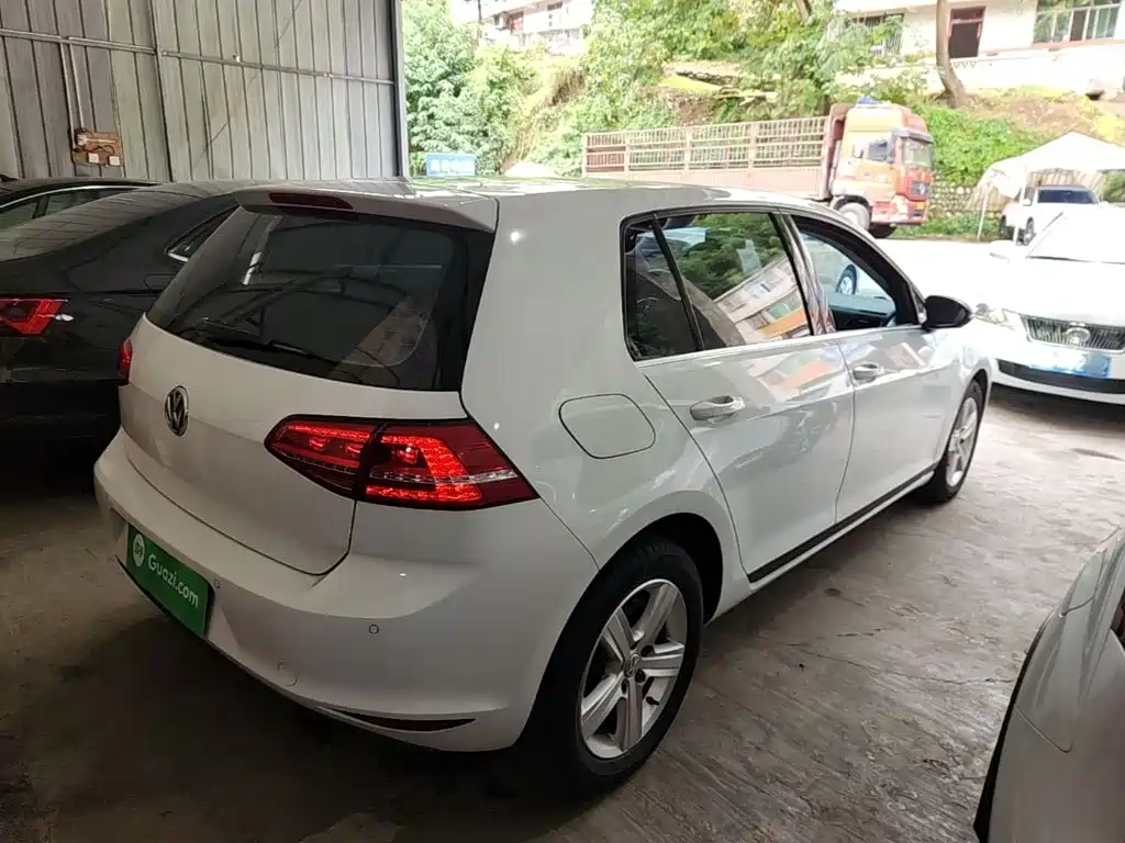 Volkswagen Golf — миниатюра 7