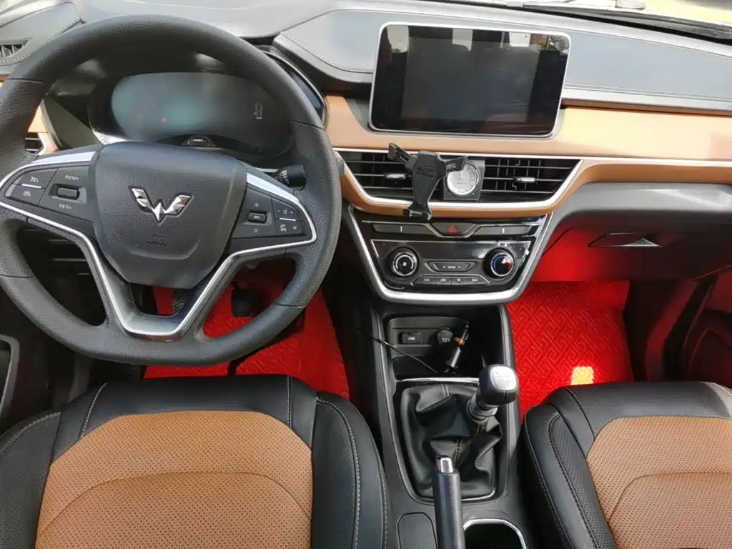Wuling Hongguang S3 — миниатюра 10