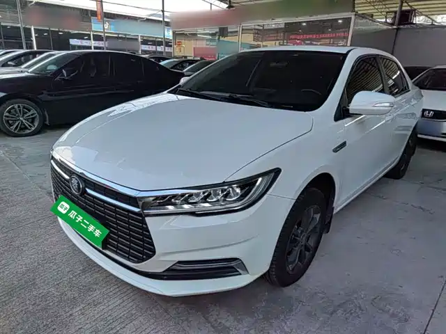 BYD Qin PHEV