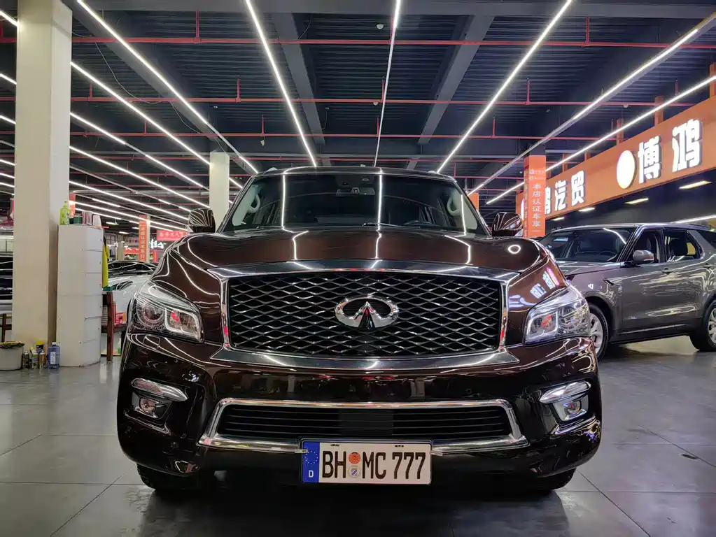 Infiniti QX80 2016 5.6L 4WD
