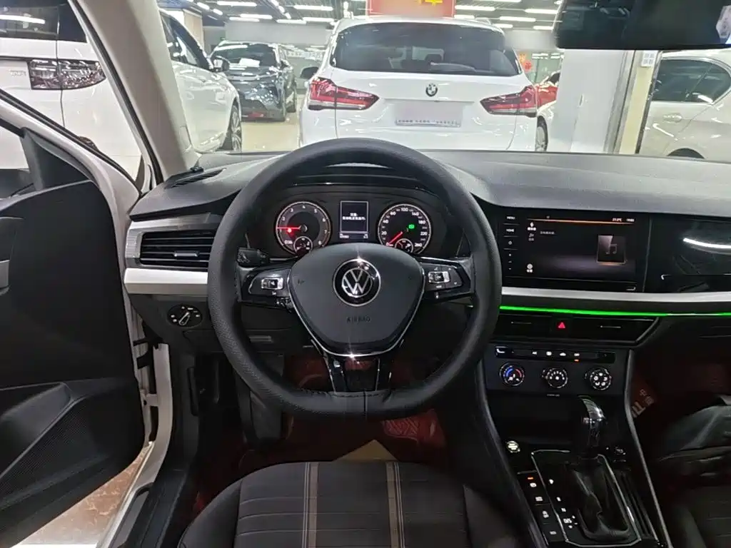 Volkswagen Lavida — миниатюра 11