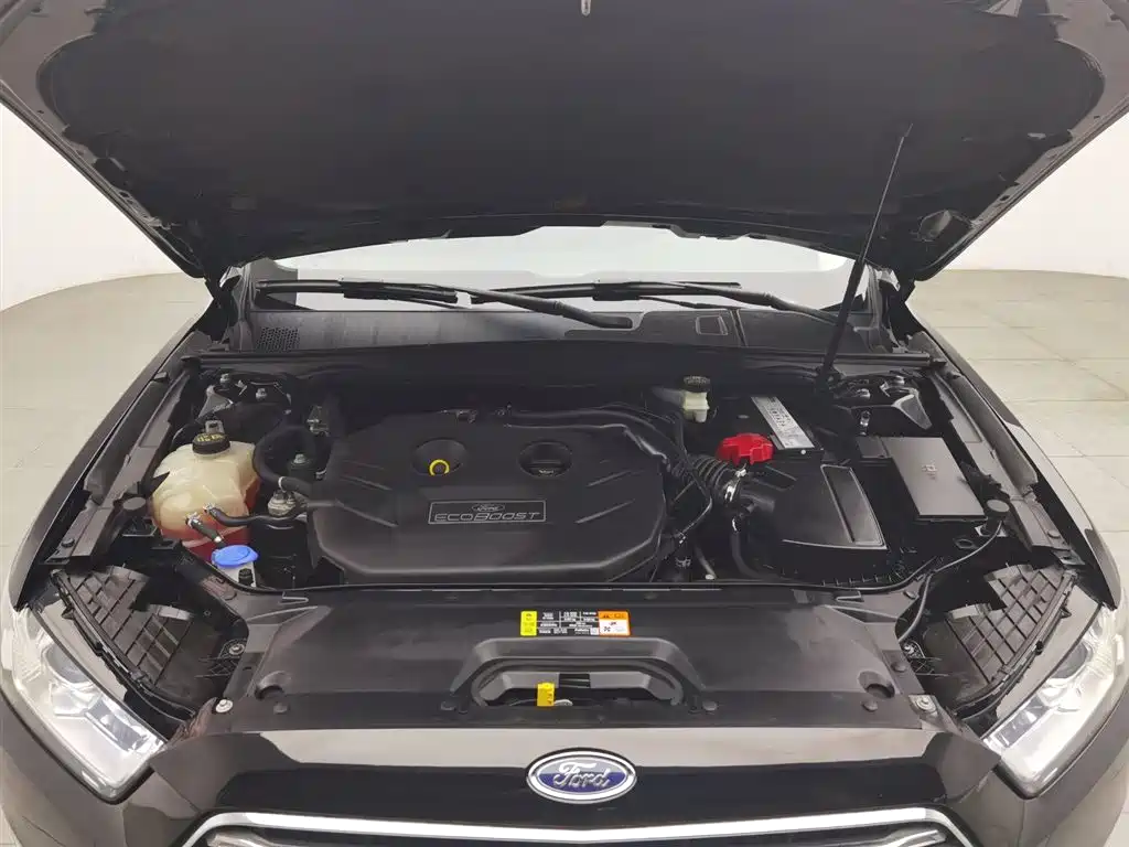 Ford Taurus 2017 EcoBoost 245 Fashion