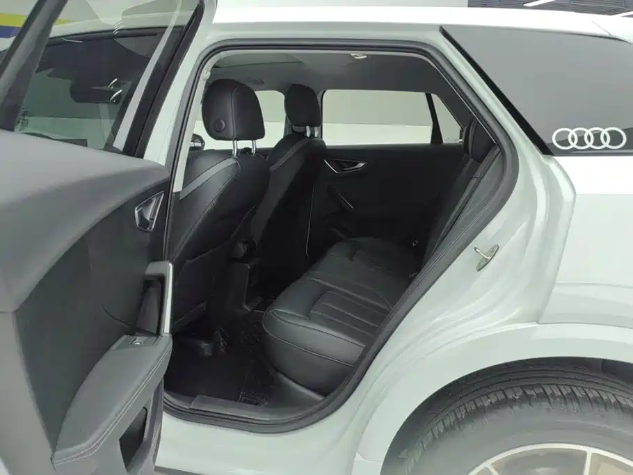 Audi Q2L — миниатюра 11